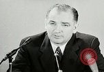Immagine di Joseph Raymond McCarthy risponde a Truman New York United States USA, 1953, secondo 61 filmato di repertorio 65675069094