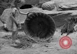 Immagine di Lavorare e giocare in Washington DC durante la Grande Depressione Washington DC USA, 1936, secondo 54 filmato di repertorio 65675069104