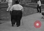 Immagine di Gli amanti dello shopping a Washington DC nel 1930s Washington DC USA, 1936, secondo 48 filmato di repertorio 65675069105