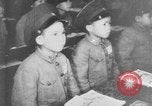 Immagine di I bambini cinesi Cina, 1944, secondo 51 filmato di repertorio 65675069119