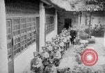 Immagine di I bambini cinesi Cina, 1944, secondo 61 filmato di repertorio 65675069119