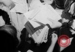 Standbild japanische Propaganda Corps Männer Philippinen, 1942, aus Sekunde 35 historischem Filmmaterial Videoclip 65675069129