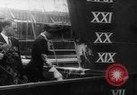 Standbild Einleitung eines Schiffes Maine United States USA, 1942, aus Sekunde 16 historischem Filmmaterial Videoclip 65675069133