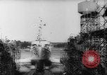 Standbild Einleitung eines Schiffes Maine United States USA, 1942, aus Sekunde 38 historischem Filmmaterial Videoclip 65675069133