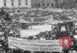 Standbild Chilenische anti-Achse Rally Zweiten Weltkrieg Santiago de Chile, 1942, aus Sekunde 48 historischem Filmmaterial Videoclip 65675069137