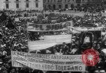 Standbild Chilenische anti-Achse Rally Zweiten Weltkrieg Santiago de Chile, 1942, aus Sekunde 49 historischem Filmmaterial Videoclip 65675069137