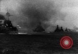 Standbild einer Seeschlacht Salomonen, 1942, aus Sekunde 11 historischem Filmmaterial Videoclip 65675069138