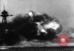Standbild einer Seeschlacht Salomonen, 1942, aus Sekunde 15 historischem Filmmaterial Videoclip 65675069138