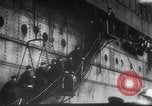 Standbild deutschen Gefangenen Nordafrika, 1943, aus Sekunde 49 historischem Filmmaterial Videoclip 65675069151