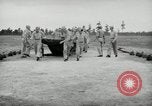 Standbild barrage Balloons North Carolina United States USA, 1941, aus Sekunde 61 historischem Filmmaterial Videoclip 65675069168
