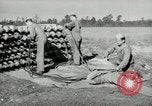 Standbild barrage Balloons North Carolina United States USA, 1941, aus Sekunde 4 historischem Filmmaterial Videoclip 65675069169
