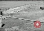 Standbild barrage Balloons North Carolina United States USA, 1941, aus Sekunde 61 historischem Filmmaterial Videoclip 65675069169