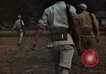 Image les troupes chinoises formés par American OSS China-Burma-Inde Theatre, 1943, de la seconde 59 séquences d'archives historiques vidéo 65675069179