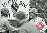 Standbild 1st Cavalry Division Tokio Japan, 1945, aus Sekunde 35 historischem Filmmaterial Videoclip 65675069200