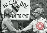 Standbild 1st Cavalry Division Tokio Japan, 1945, aus Sekunde 37 historischem Filmmaterial Videoclip 65675069200