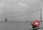 Image US Navy Bataille flotte au Golden Gate Bridge San Francisco California USA, 1935, de la seconde 39 séquences d'archives historiques vidéo 65675069207
