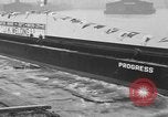 Image of 300 ton bridge Brooklyn New York City USA, 1938, second 32 stock footage video 65675069224