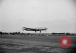 Immagine di Douglas DC-4 Santa Monica California USA, 1938, secondo 19 filmato di repertorio 65675069230
