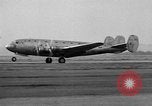 Immagine di Douglas DC-4 Santa Monica California USA, 1938, secondo 47 filmato di repertorio 65675069230