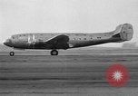 Immagine di Douglas DC-4 Santa Monica California USA, 1938, secondo 49 filmato di repertorio 65675069230