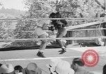Standbild Joe Louis schießen und Boxen Pompton Lakes New Jersey USA, 1938, aus Sekunde 15 historischem Filmmaterial Videoclip 65675069238