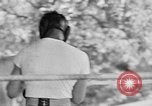 Standbild Joe Louis schießen und Boxen Pompton Lakes New Jersey USA, 1938, aus Sekunde 23 historischem Filmmaterial Videoclip 65675069238