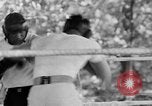 Standbild Joe Louis schießen und Boxen Pompton Lakes New Jersey USA, 1938, aus Sekunde 26 historischem Filmmaterial Videoclip 65675069238