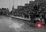 Standbild Olympischen Taucher Los Angeles California USA, 1938, aus Sekunde 26 historischem Filmmaterial Videoclip 65675069239