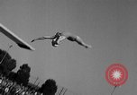 Standbild Olympischen Taucher Los Angeles California USA, 1938, aus Sekunde 35 historischem Filmmaterial Videoclip 65675069239