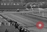 Standbild Krieg Admiral Aqueduct New York USA, 1938, aus Sekunde 38 historischem Filmmaterial Videoclip 65675069240