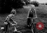 Standbild quintuplets geboren South Dakota United States USA, 1963, aus Sekunde 14 historischem Filmmaterial Videoclip 65675069241
