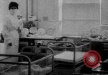 Standbild quintuplets geboren South Dakota United States USA, 1963, aus Sekunde 23 historischem Filmmaterial Videoclip 65675069241