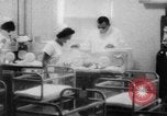 Standbild quintuplets geboren South Dakota United States USA, 1963, aus Sekunde 32 historischem Filmmaterial Videoclip 65675069241
