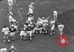 Standbild American-Football-Spiel Baltimore Maryland USA, 1963, aus Sekunde 35 historischem Filmmaterial Videoclip 65675069243