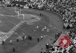Standbild American-Football-Spiel Baltimore Maryland USA, 1963, aus Sekunde 43 historischem Filmmaterial Videoclip 65675069243