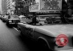 Immagine di Back Street Premier Chicago Illinois USA, 1961, secondo 15 filmato di repertorio 65675069251