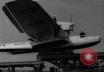 Standbild deutsche Mutter Schiff Deutschland, 1936, aus Sekunde 5 historischem Filmmaterial Videoclip 65675069254