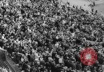Standbild American Football Match United States USA, 1961, aus Sekunde 16 historischem Filmmaterial Videoclip 65675069259