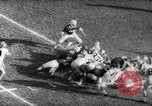 Standbild American Football Match United States USA, 1961, aus Sekunde 50 historischem Filmmaterial Videoclip 65675069259