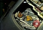 Immagine di John Glenn United States USA, 1962, secondo 9 filmato di repertorio 65675069271
