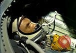 Immagine di John Glenn United States USA, 1962, secondo 17 filmato di repertorio 65675069271
