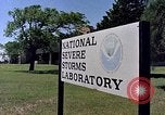 Immagine di National forti tempeste Laboratory Norman Oklahoma USA, 1977, secondo 43 filmato di repertorio 65675069281