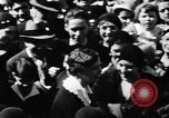 Immagine di Eleanor Roosevelt tours negli Stati Uniti United States USA, 1933, secondo 9 filmato di repertorio 65675069296