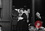 Immagine di Eleanor Roosevelt tours negli Stati Uniti United States USA, 1933, secondo 22 filmato di repertorio 65675069296