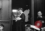 Immagine di Eleanor Roosevelt tours negli Stati Uniti United States USA, 1933, secondo 25 filmato di repertorio 65675069296