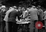 Immagine di Eleanor Roosevelt tours negli Stati Uniti United States USA, 1933, secondo 34 filmato di repertorio 65675069296