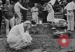 Immagine di Eleanor Roosevelt tours negli Stati Uniti United States USA, 1933, secondo 38 filmato di repertorio 65675069296