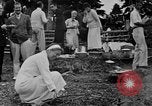 Immagine di Eleanor Roosevelt tours negli Stati Uniti United States USA, 1933, secondo 40 filmato di repertorio 65675069296