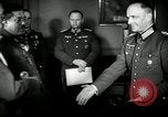 Standbild Tomoyuki Yamashita Deutschland, 1943, aus Sekunde 29 historischem Filmmaterial Videoclip 65675069302