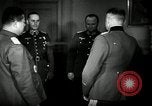 Standbild Tomoyuki Yamashita Deutschland, 1943, aus Sekunde 56 historischem Filmmaterial Videoclip 65675069302